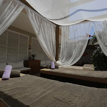 Club Aida Ξενοδοχείο με διαμερίσματα 4*