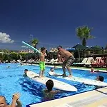 Club Aida
