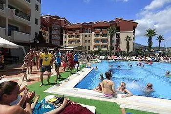 Club Aida מלון דירות