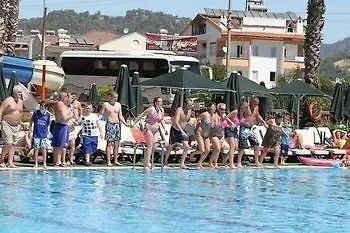 Club Aida Hotel apartamentowy 4*