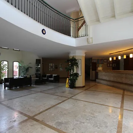 Ξενοδοχείο με διαμερίσματα Club Aida Μαρμαρίς